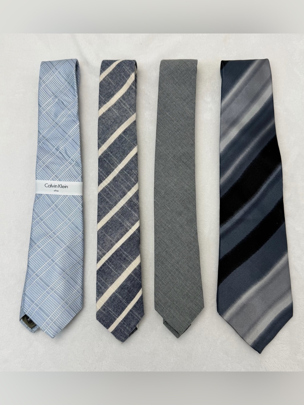 Lot of 4 Men's Neckties Calvin Klein Dazi Zylos Slim Skinny Blue Gray Silk Linen